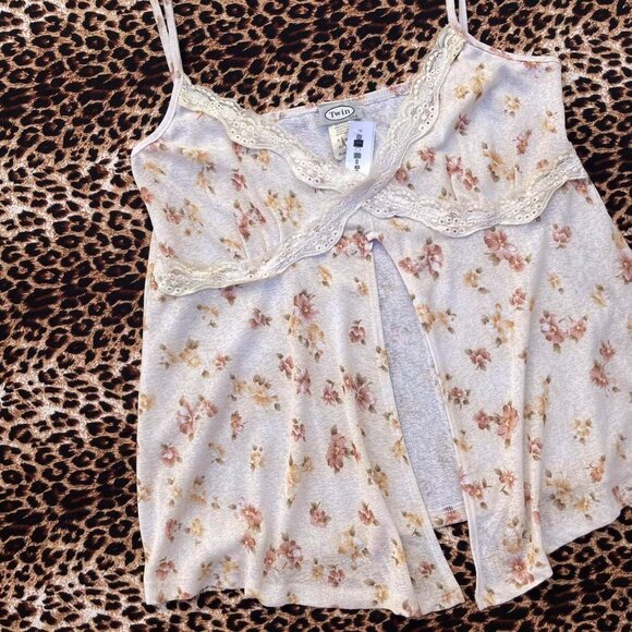 00s floral lace babydoll tank top - Picture 2 of 8